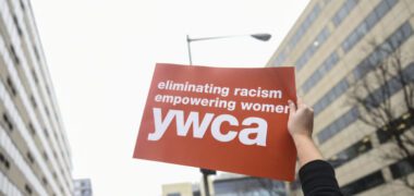 YWCA Greater Pittsburgh trabaja para eliminar el racismo y empoderar a las mujeres